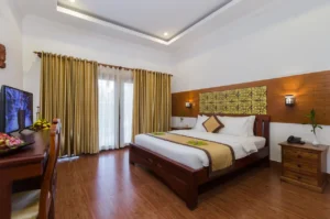 Deluxe-Double-Room-1