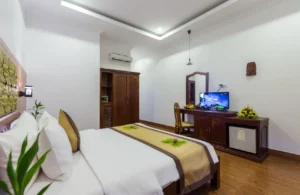 Deluxe-Double-Room-13